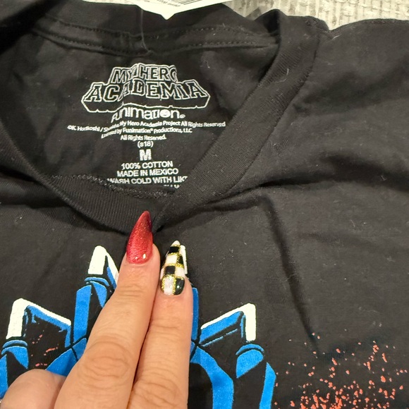 My Hero Academia Hot Topic T-shirt size M - Picture 3 of 3